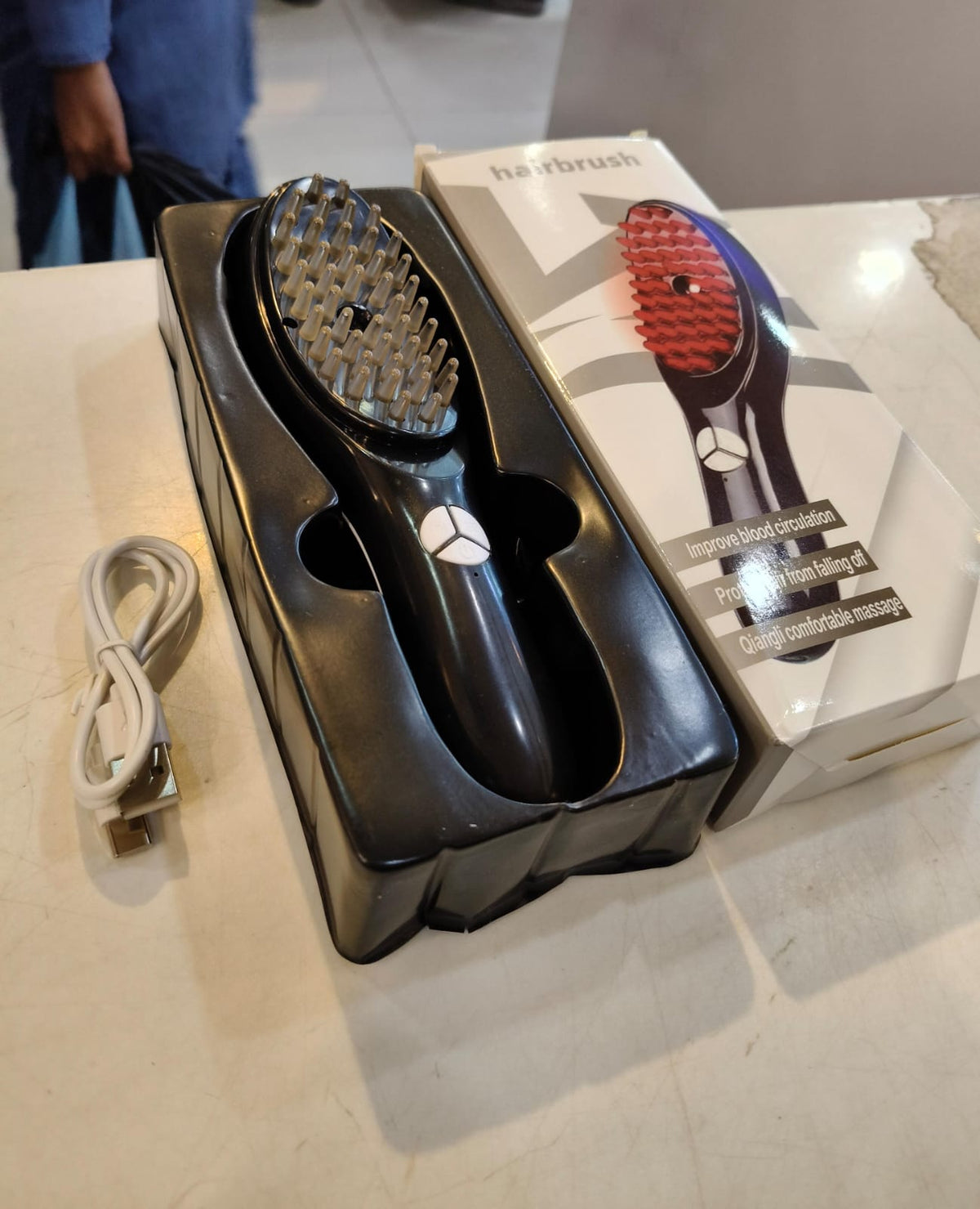 Electric 3D Scalp Massage Comb with Steam Spray & Red/Blue Light Therapy